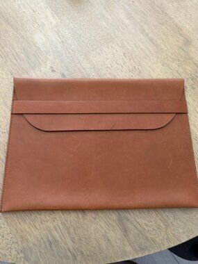 Defy Brown 100% Leather Laptop Sleeve
